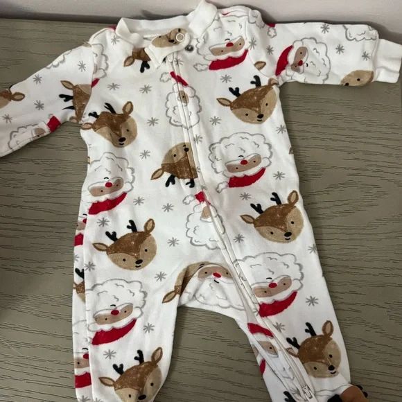 0-3 month Baby Girl Christmas Bundle - Picture 6 of 14